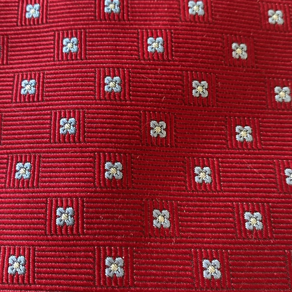 Brooks Brothers Pure Silk Red Tie. Woven in England